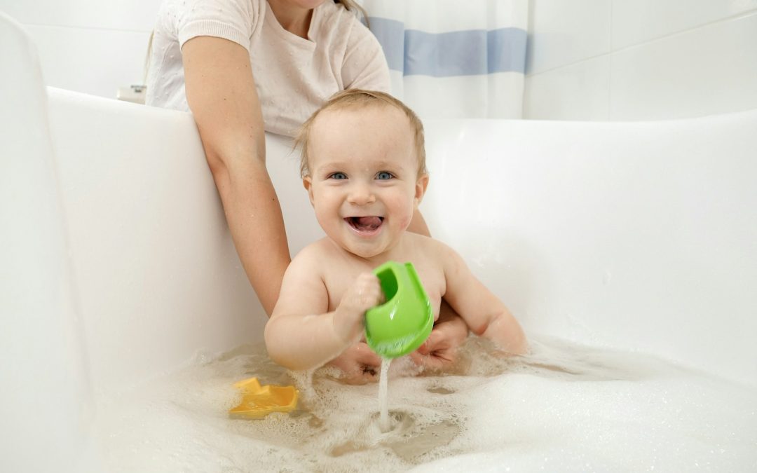 Splish, Splash, and Smile: Overcoming Bath Time Fears with Fun Water Toys